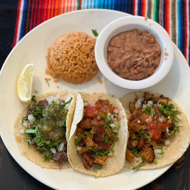 The Choice Meat Tacos Combination.